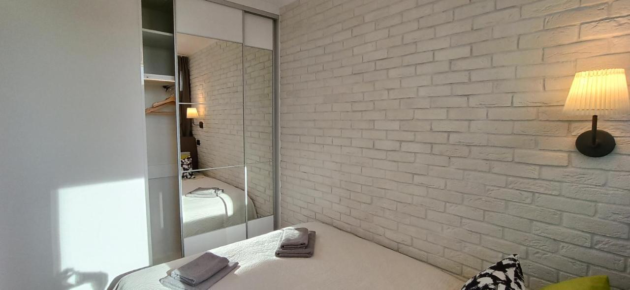 Top Apartamenty Centrum Warschau Buitenkant foto